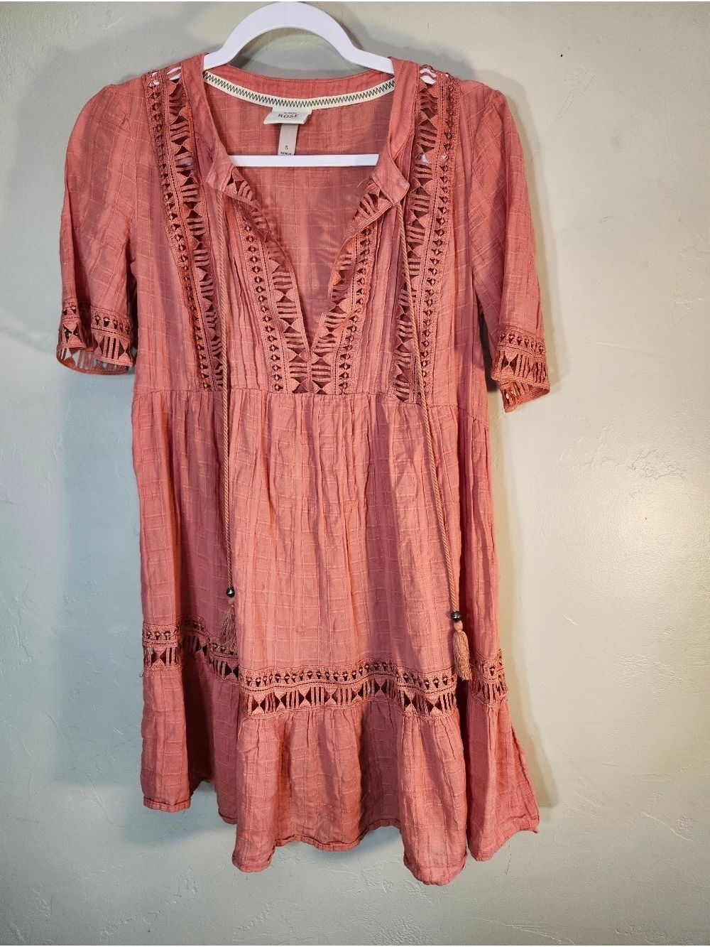 Knox Rose Boho Crochet-Trim Coral Mini Dress